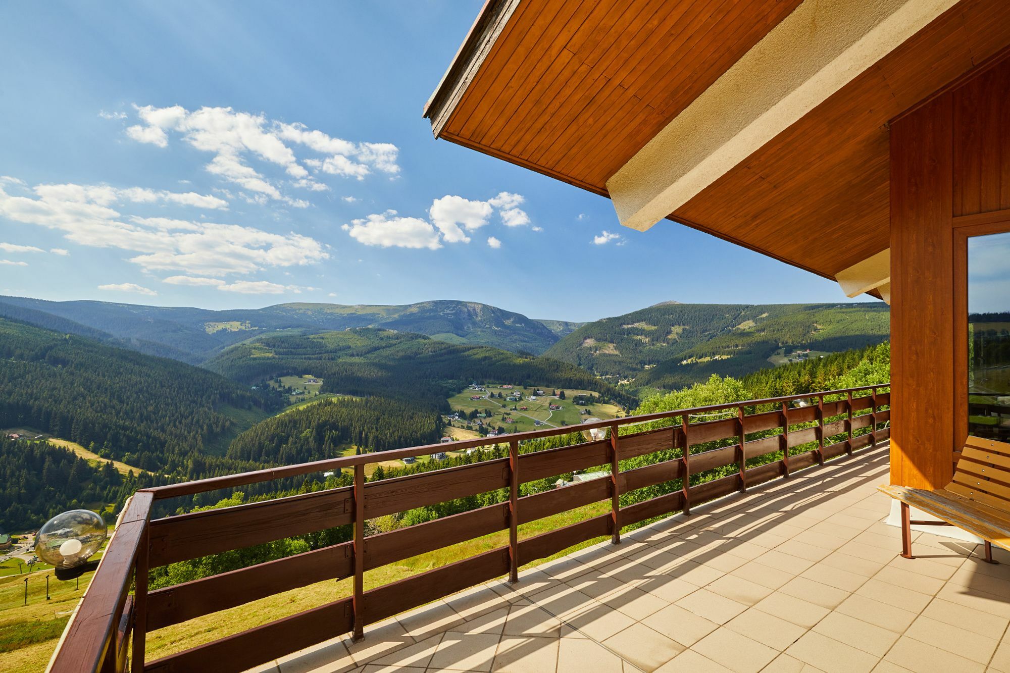 Hotel Emerich 3*